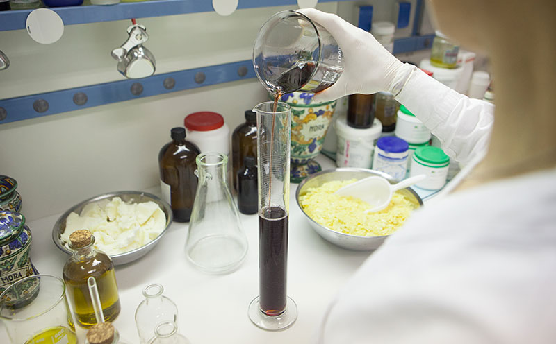 Farmacon_img_lab_01