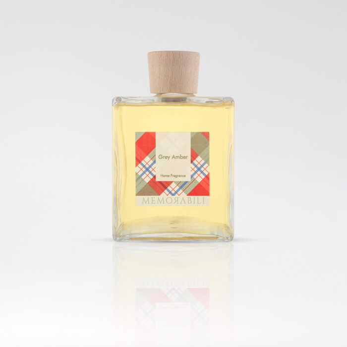Home Fragrance Grey Amber con bastoncini